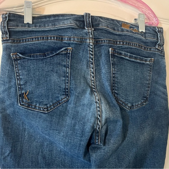Kut from the Kloth Medium Wash Cropped Women's Denim Jeans Size 8 - Picture 2 of 15